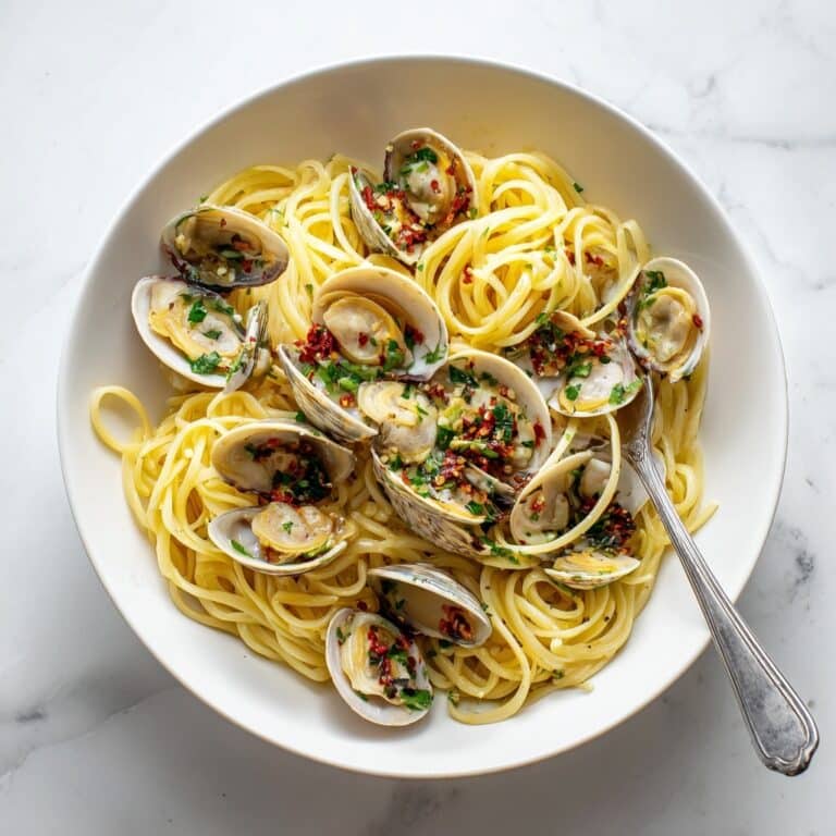 Linguine with Clams: A Classic Italian Seafood Dish Recipe