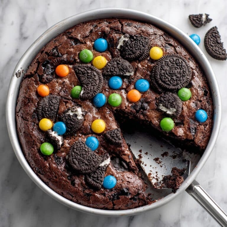 Oreo Fudge Brownie Pizza Recipe