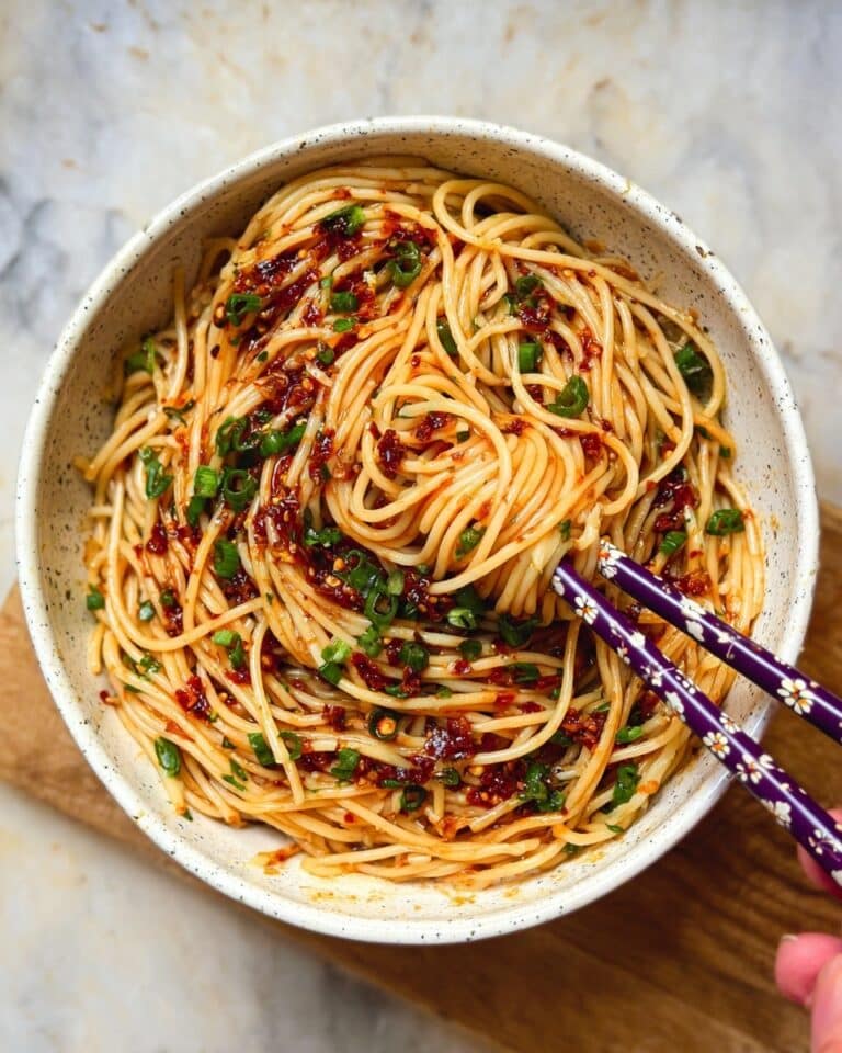 Sweet and Spicy Chili Garlic Noodles Recipe