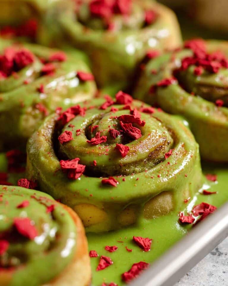 Strawberry Matcha Cinnamon Rolls Recipe